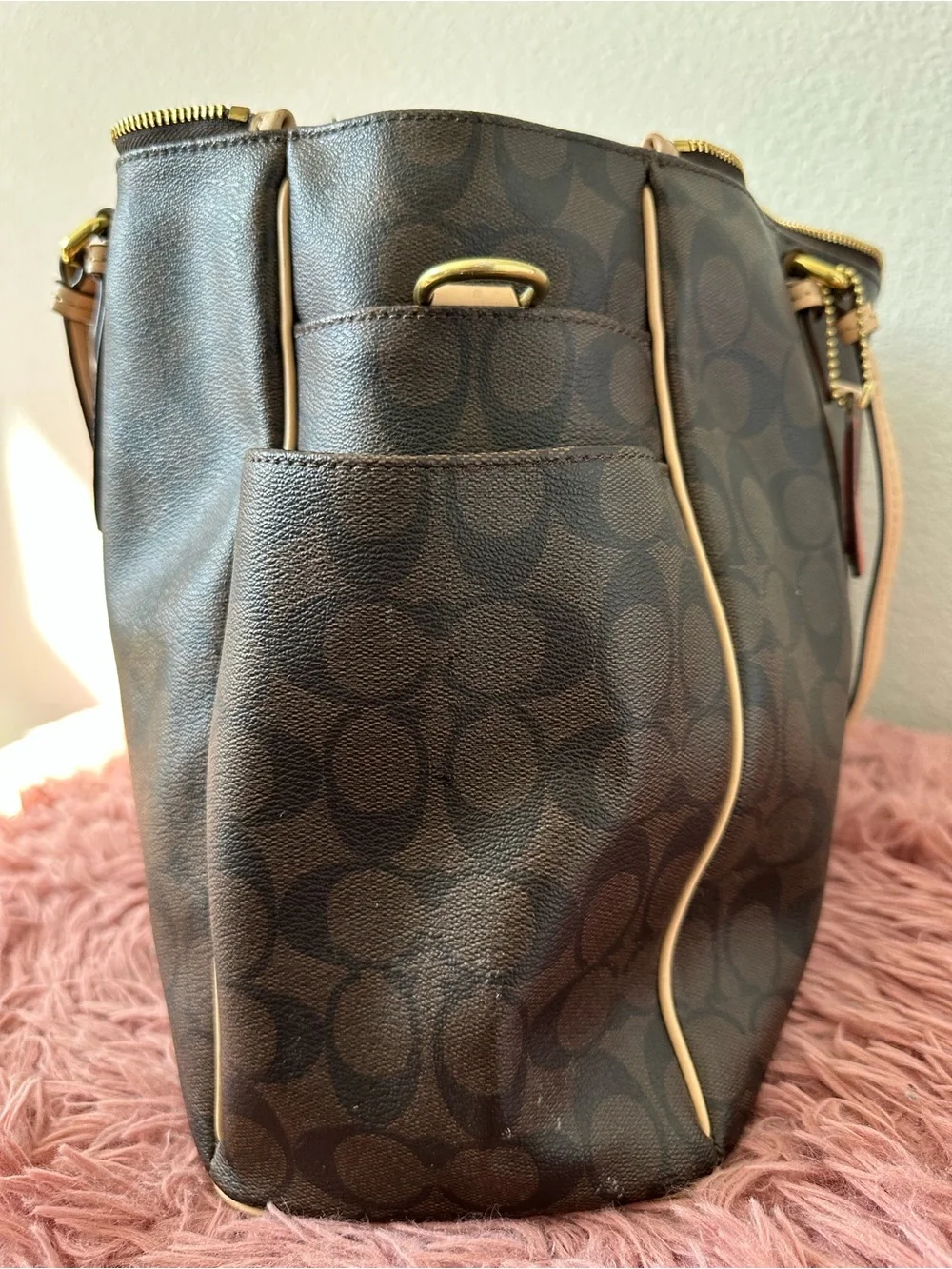 Coach authentic this